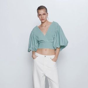 Zara mint voluminous balloon sleeve blogger top.